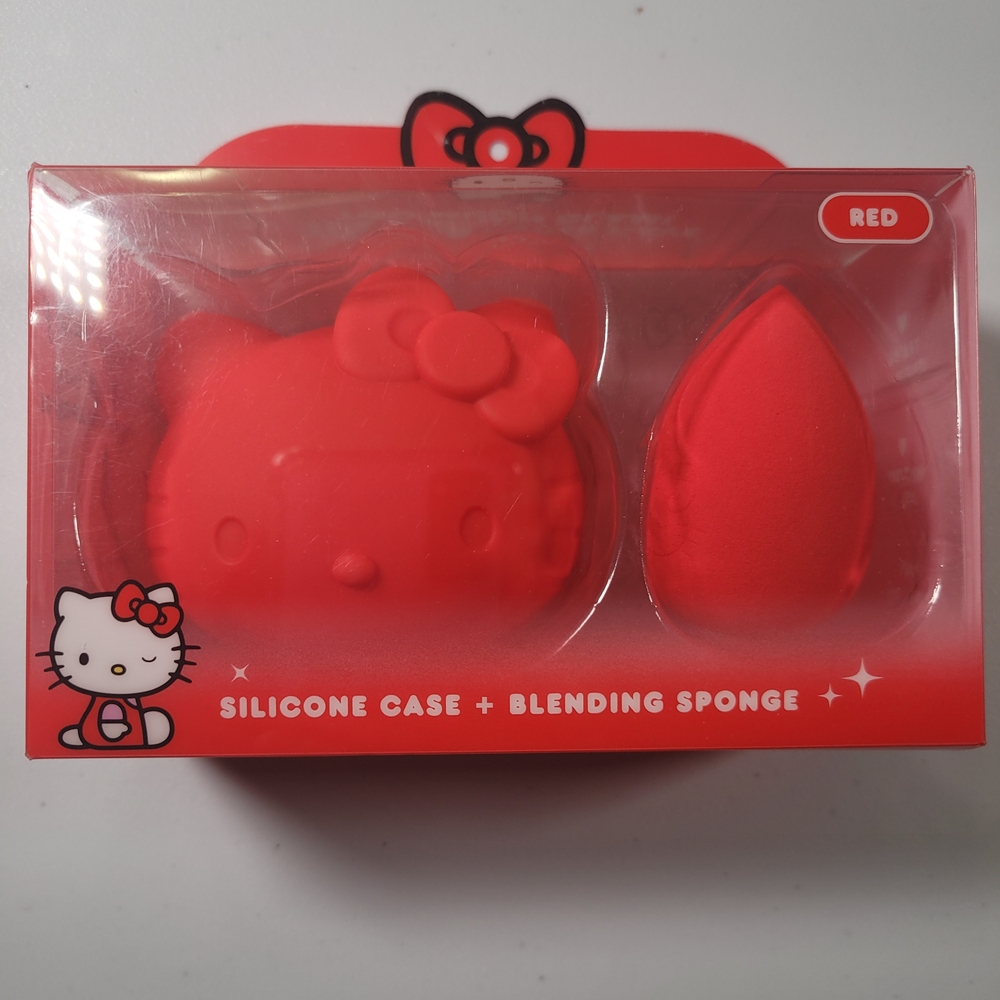 Hello Kitty Red Makeup Sponge and Silicone Case